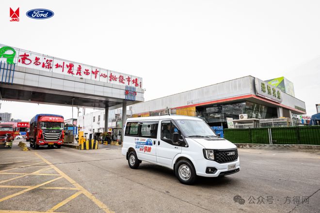 江鈴福順輕客真實(shí)場景下綜合油耗揭秘 道路貨物運(yùn)輸?shù)睦硐牖锇?>
</a>
<div   id=